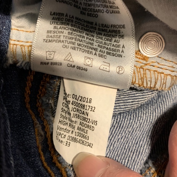 Jessica Simpson adored high rise Ankle Jeans raw hem size 33 - Picture 9 of 9